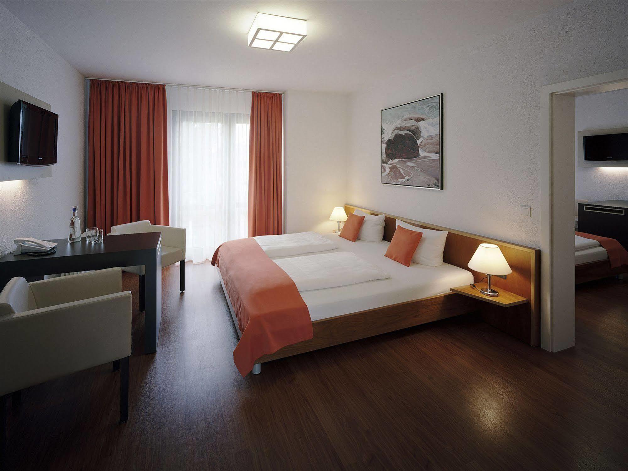 Akademiehotel Drezno Zewnętrze zdjęcie