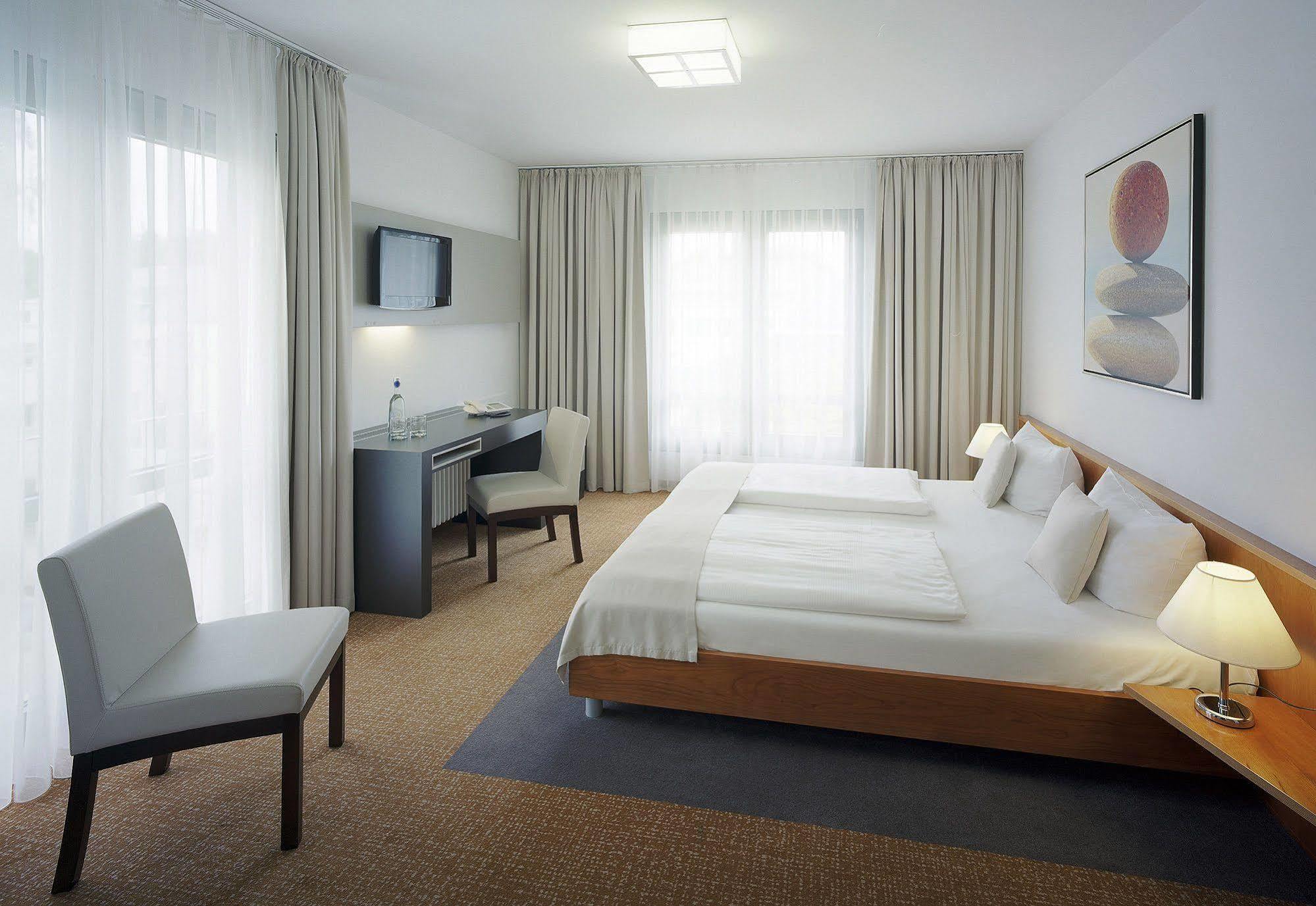 Akademiehotel Drezno Zewnętrze zdjęcie